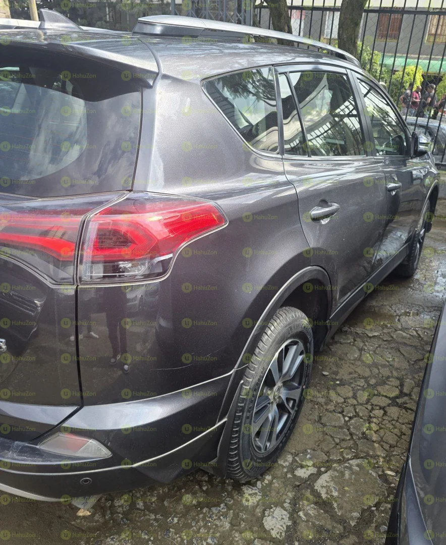 2018 Model-Toyota Rav4