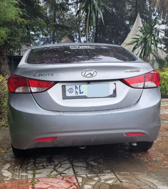 2012 Model-Hyundai Avante