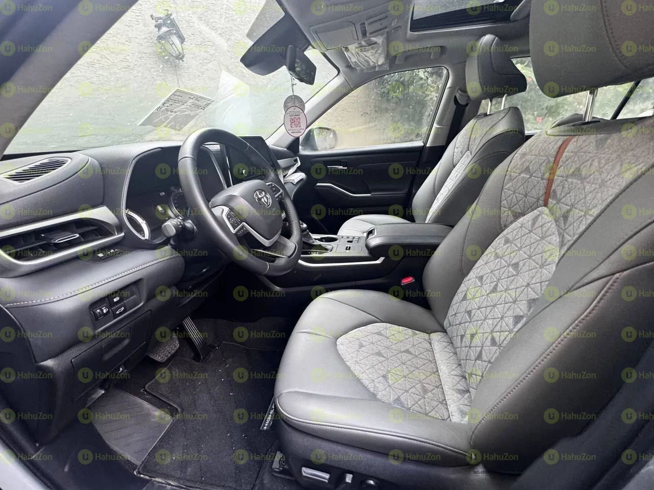 2023 Model-Toyota Highlander
