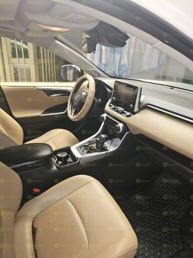 2020 Model-Toyota Rav4