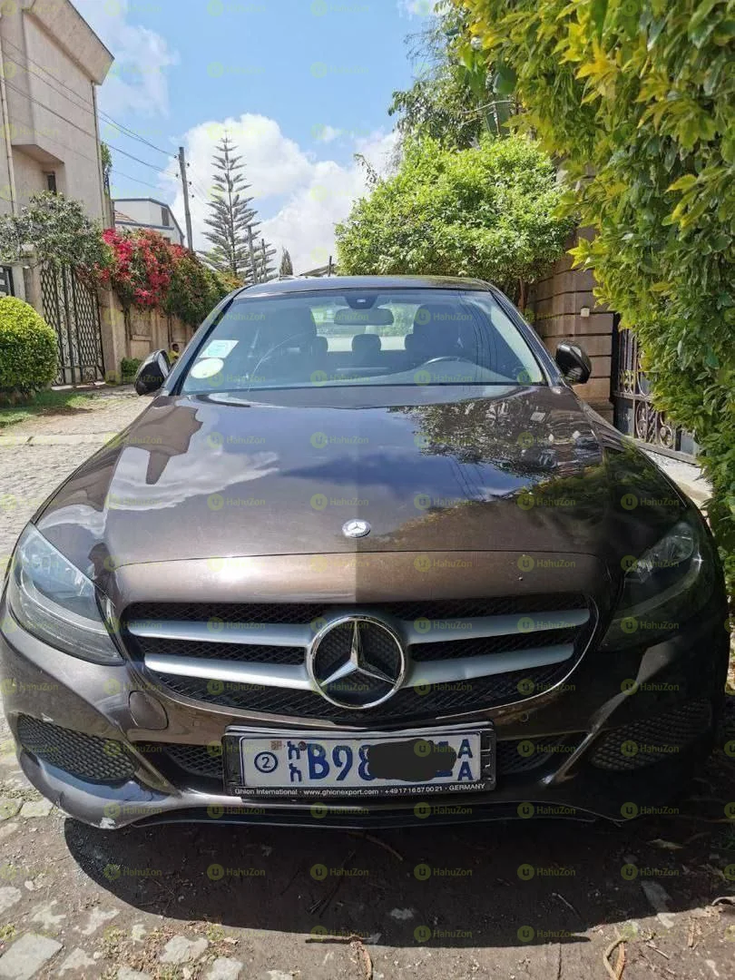 2014 Model-Mercedes Benz
