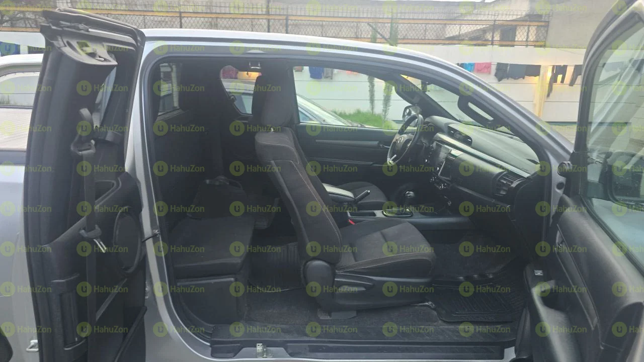 2021 Model-Toyota Invincible King Cab