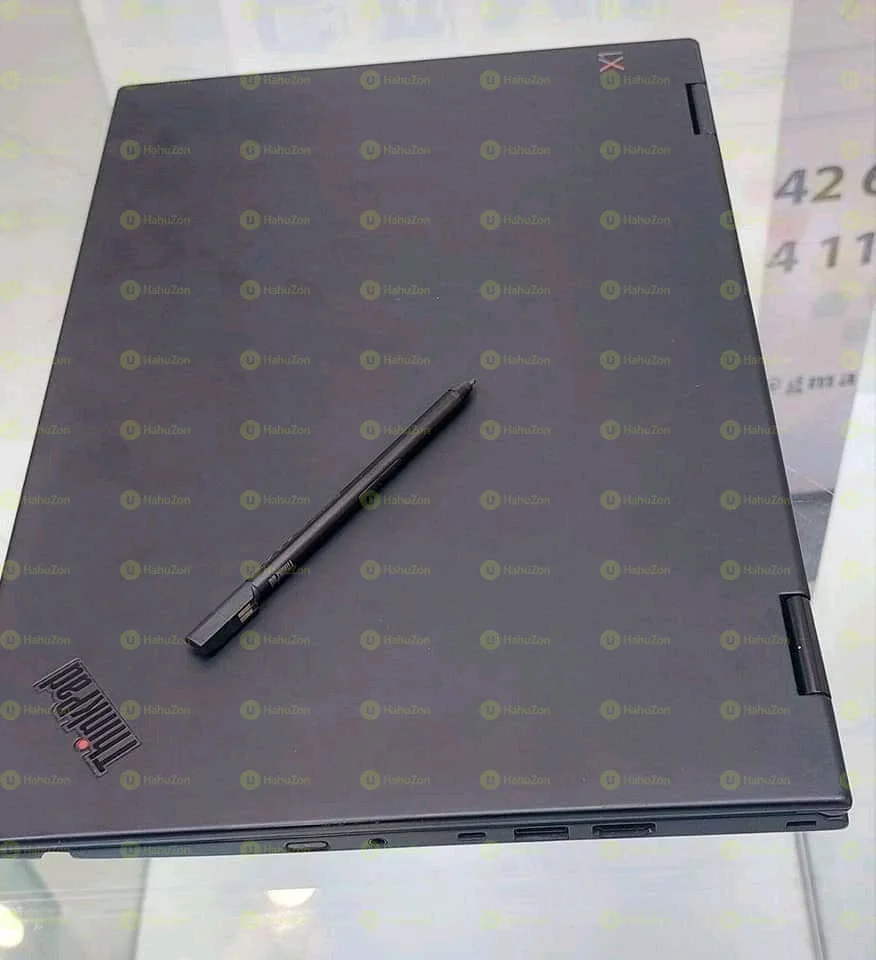 Lenovo Thinkpad Yoga Ultera Slim Laptop