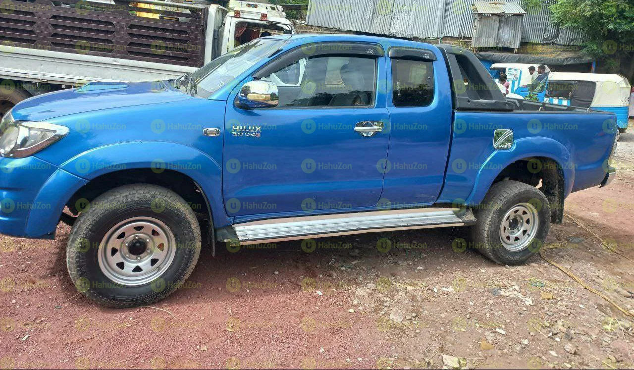 2007 Model-Toyota Hilux Kincab