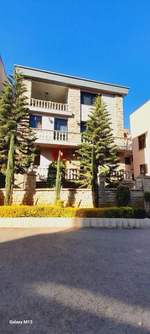 290 ካሬ የሚሸጥ G+2 ቤት በአያት