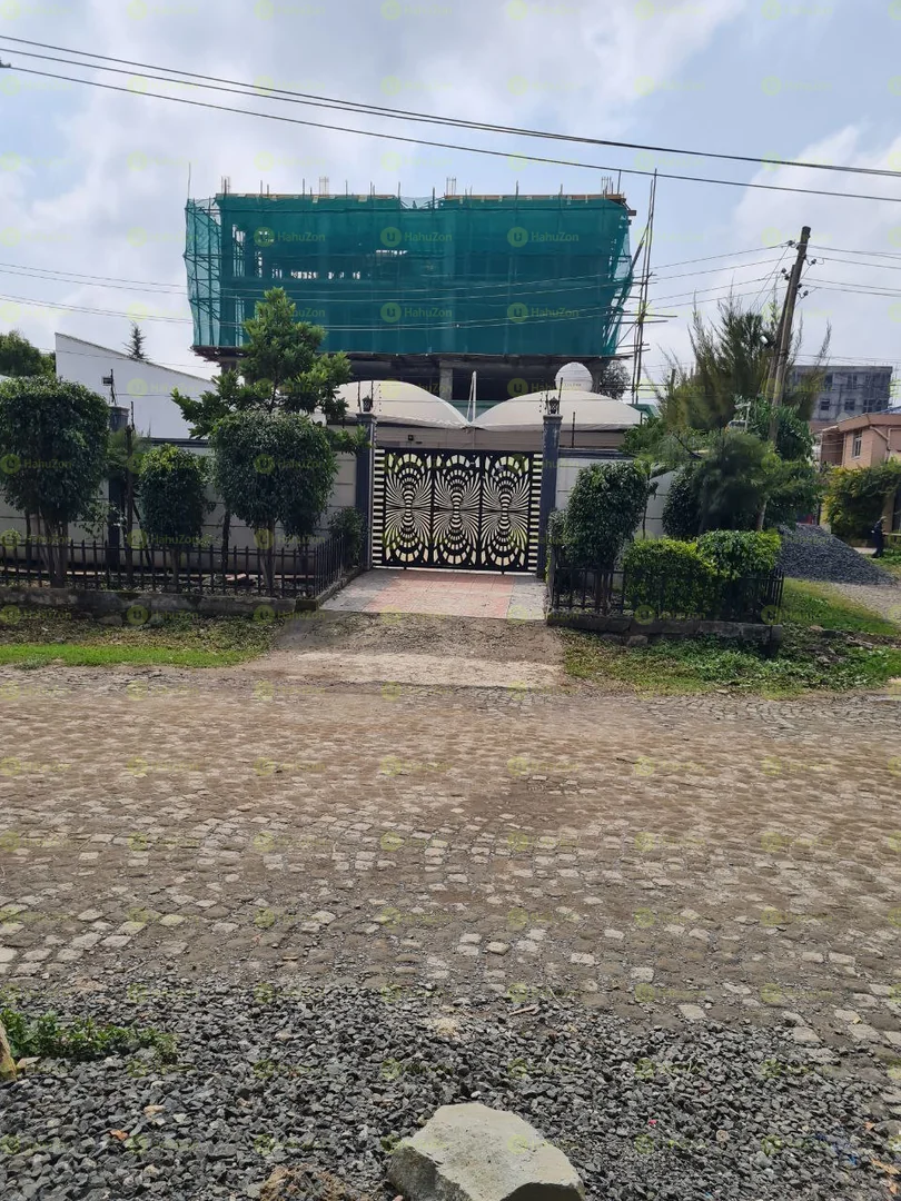 350 ካሬ የሚሸጥ ኤልሸፕ ቤት ቤት በአያት