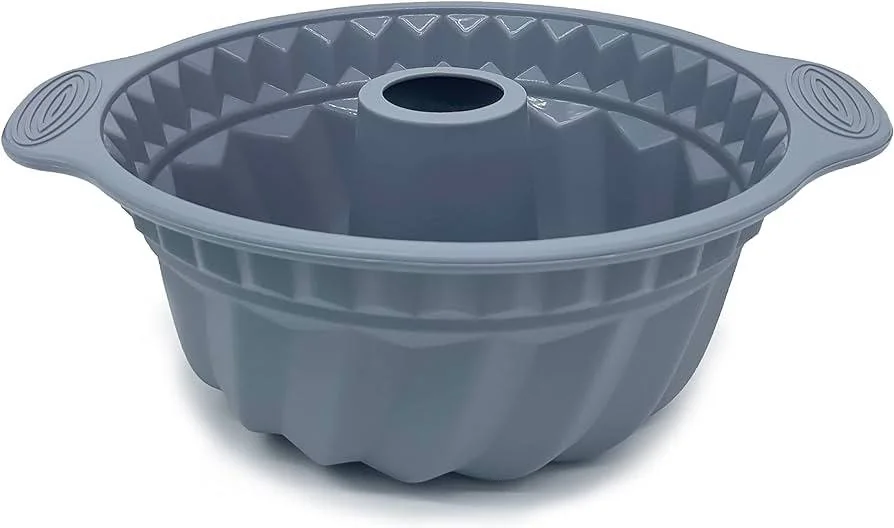 Silicone Bundt Cake Pan