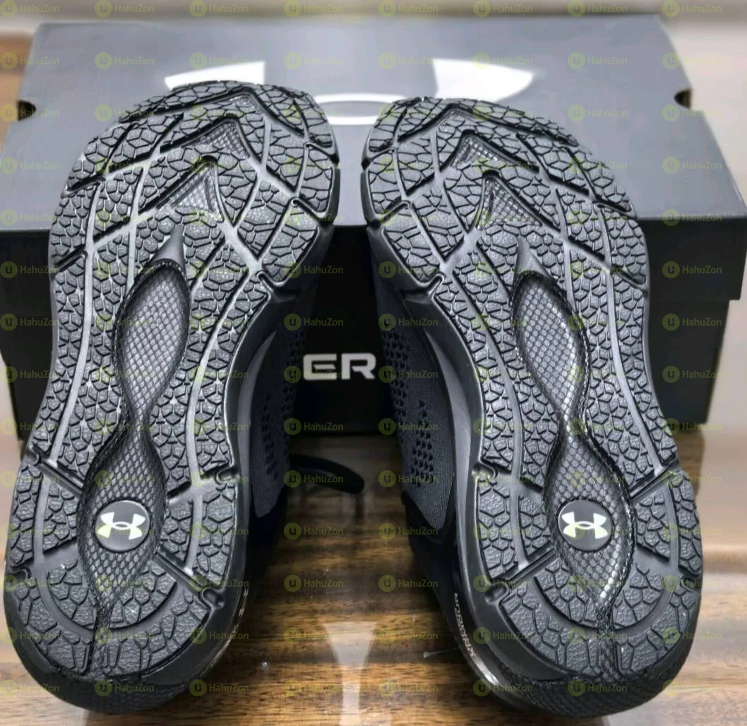 Under Armour Hover Phantom WMNS Shoes
