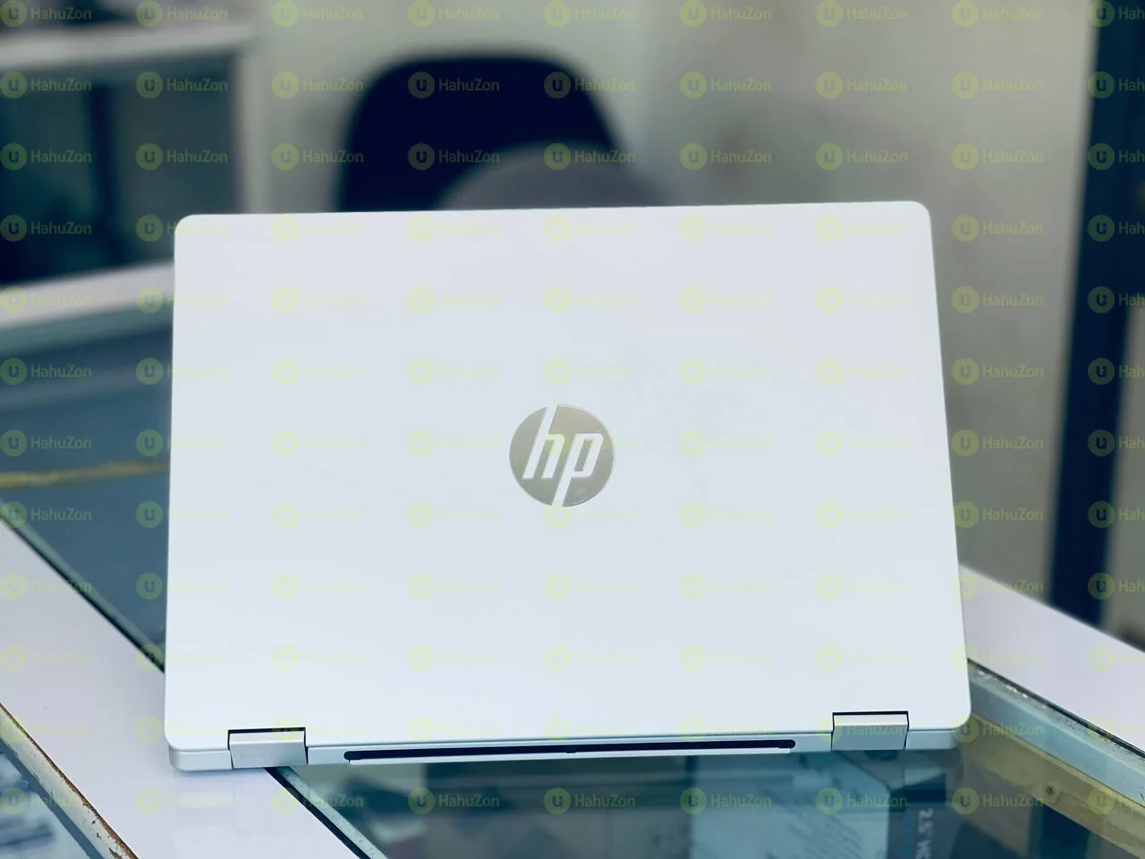 Hp Omni Book Core 7 150U Laptop