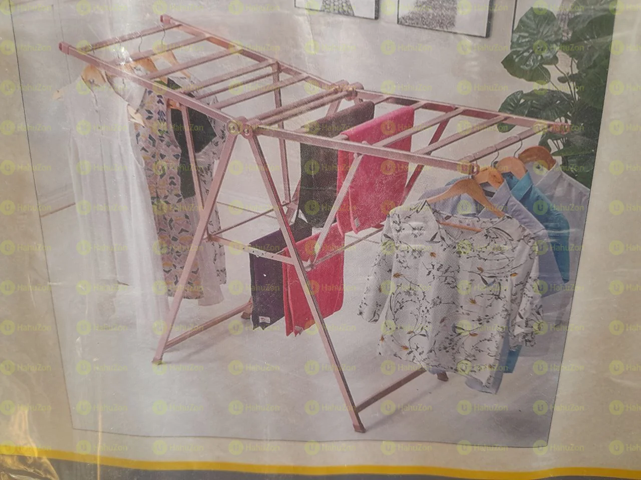 እጅግ ዘመናዊ የሆነ የልብስ ማስጫ