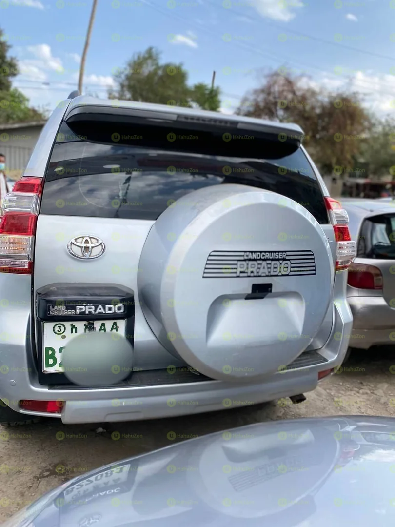 2014 Model-Toyota Landcruiser Prado