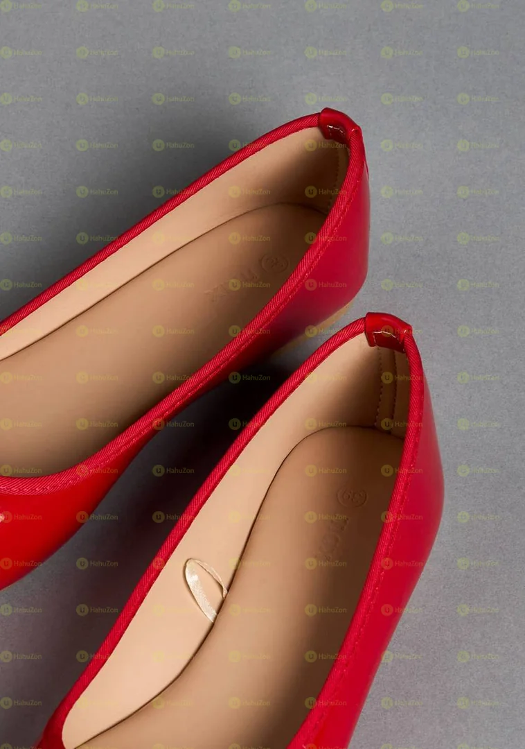 MAX Bow Ballerina Women's Shoes