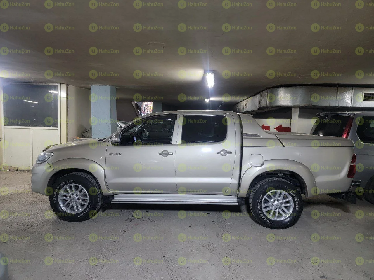 2015 Model-Toyota Hilux