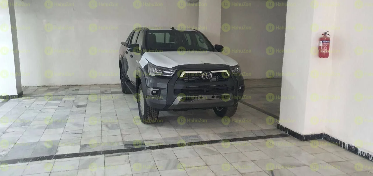 2023 Model-Toyota Adventure SR5