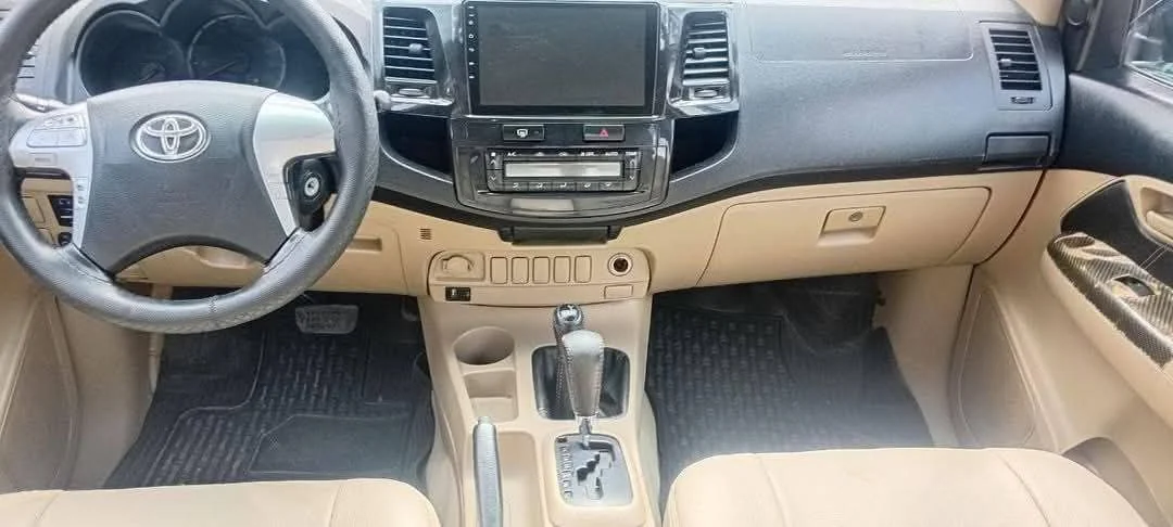 2015 Model-Toyota Vigo