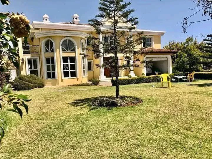 1000 ካሬ የሚሸጥ ቅንጡ መኖሪያ ቤት በለገጣፎ ሲሲዲ