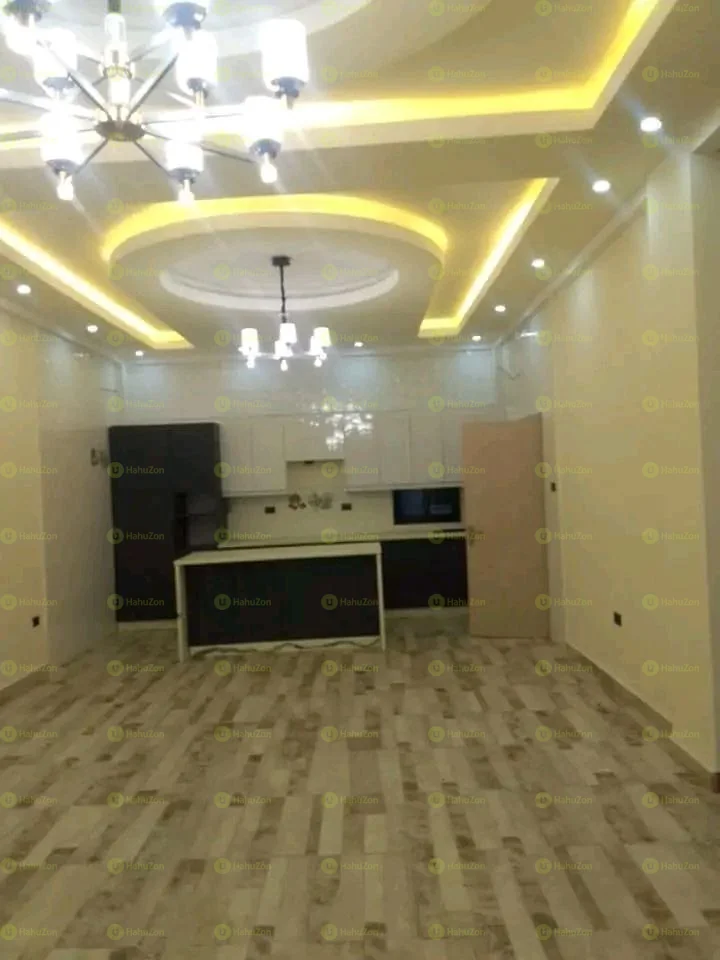 250 ካሬ የሚሸጥ G+1 ቤት በወሰን