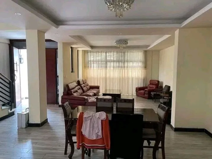 140 ካሬ የሚሸጥ G+3 ቤት በመገናኝ ሲግናል