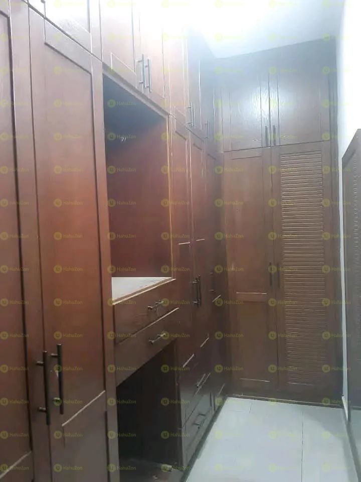 150 ካሬ የሚሸጥ G+2 ቤት በሰሚት