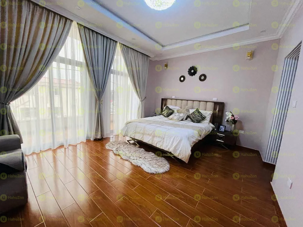 250 ካሬ የሚሸጥ G+2 ቤት በአዲሱ ገበያ