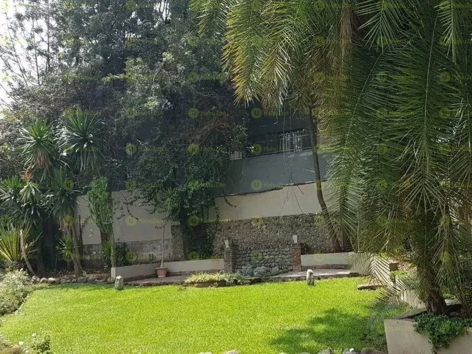 2065 ካሬ የሚሸጥ G+1 ቤት በብስራተ ገብርኤል