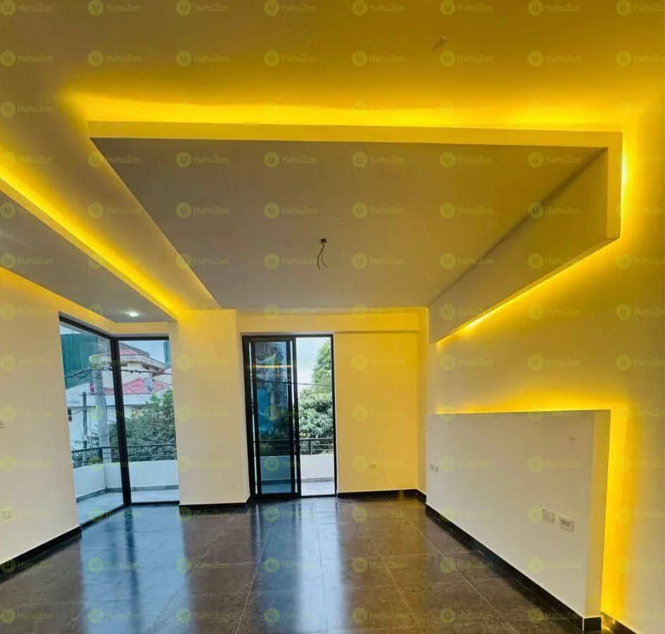 230 ካሬ የሚሸጥ G+2 ቤት መገናኛ ቶቶት