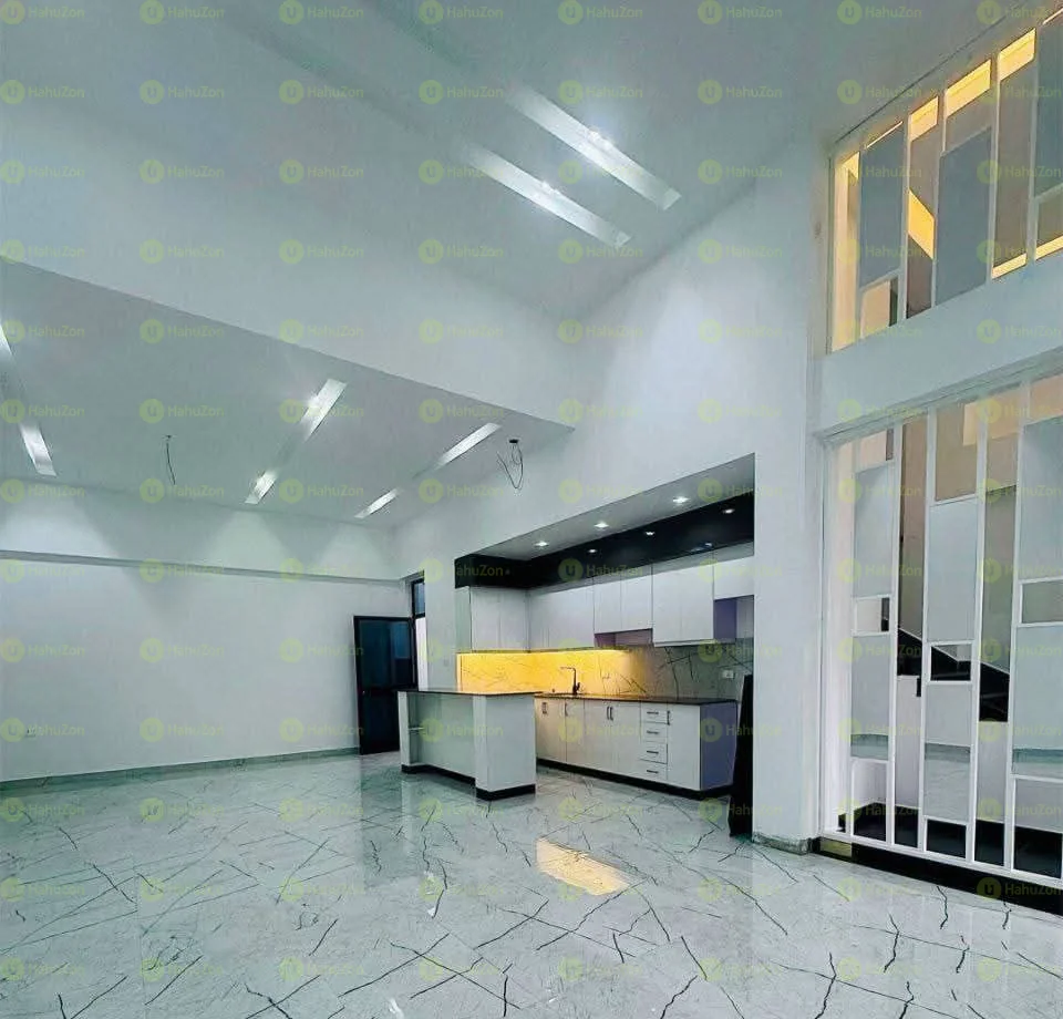 230 ካሬ የሚሸጥ G+2 ቤት መገናኛ ቶቶት