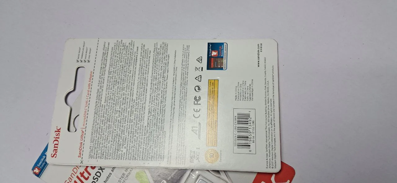 SanDisk Ultra 128GB MicroSDXC
