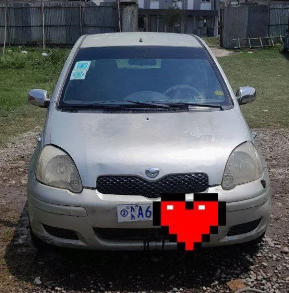 2002 Model-Toyota Vitz