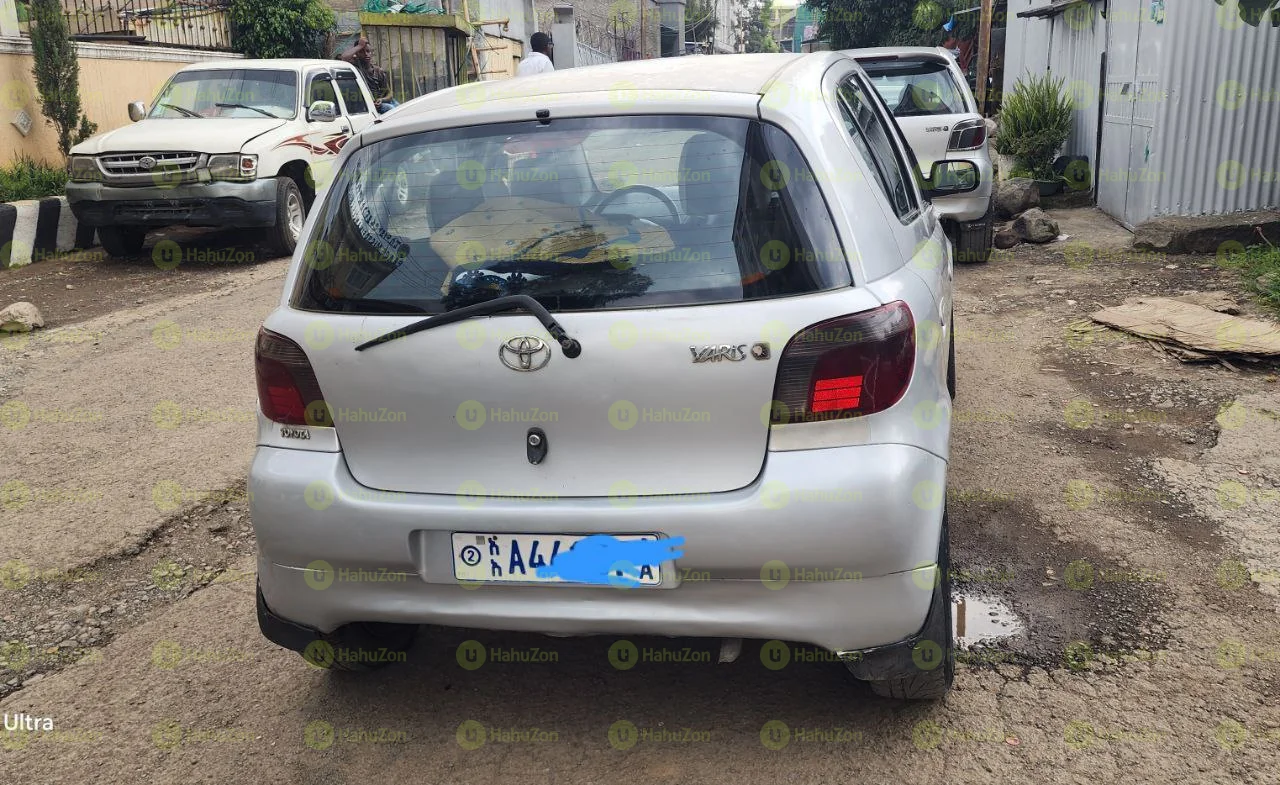 2001 Model-Toyota Vitz Yaris
