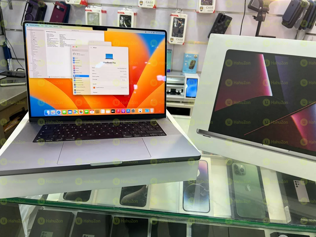 MacBook Pro (16-inch)