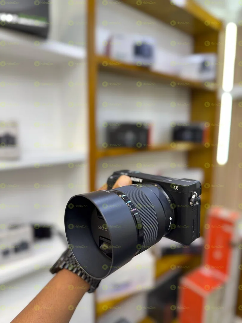 Sony Alpha 6400