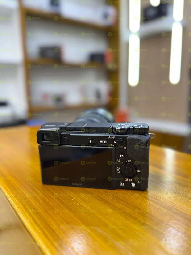 Sony Alpha 6400