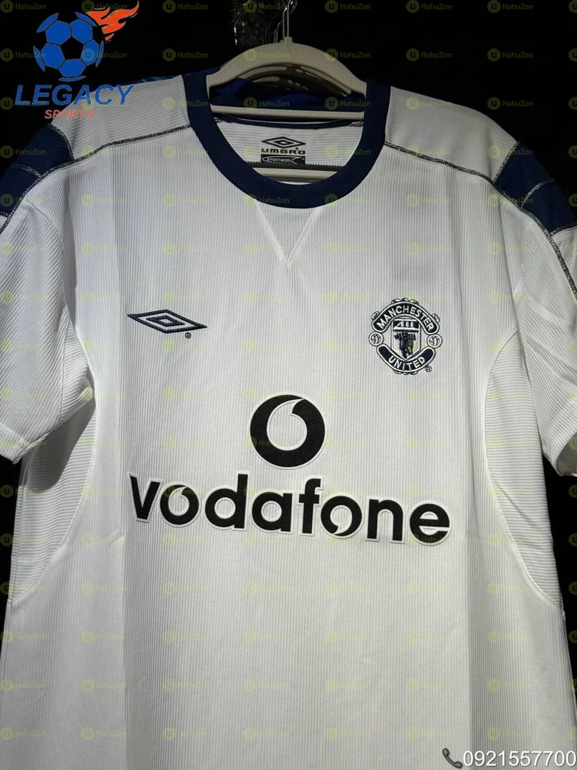 Manchester United 2000/01 away Retro Jerse