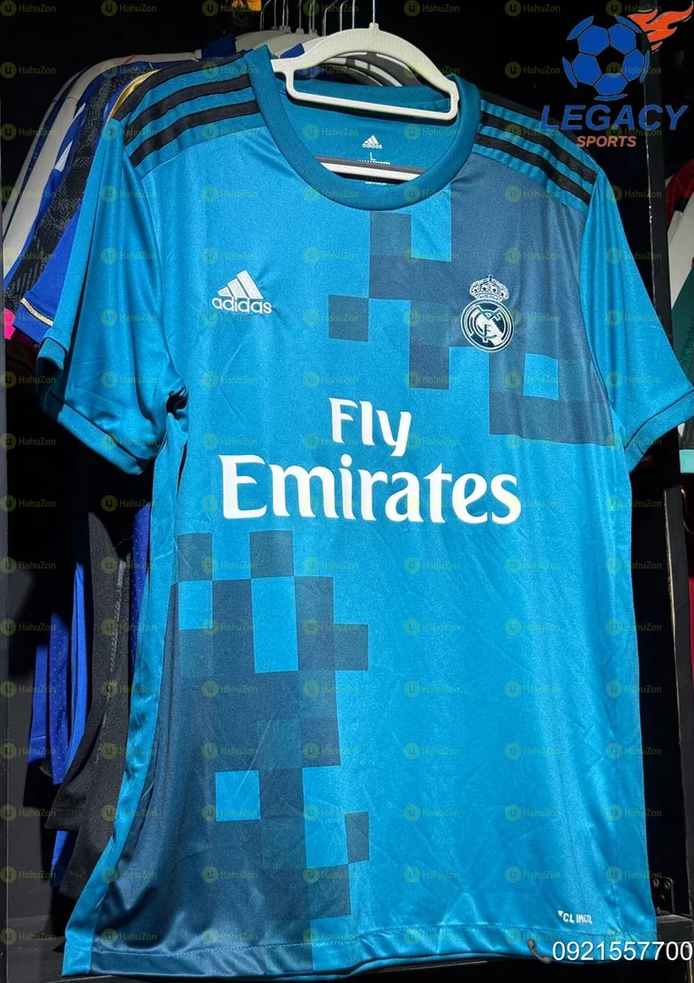 Real Madrid 2017/18 3rd Kit