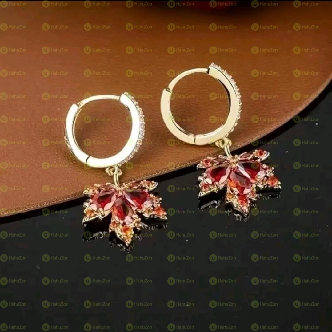 Clove Leaf Earrings