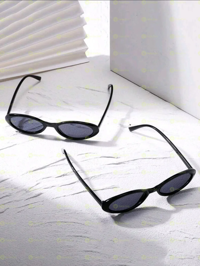 Black Oval Classy Style Women Fashion Glasses