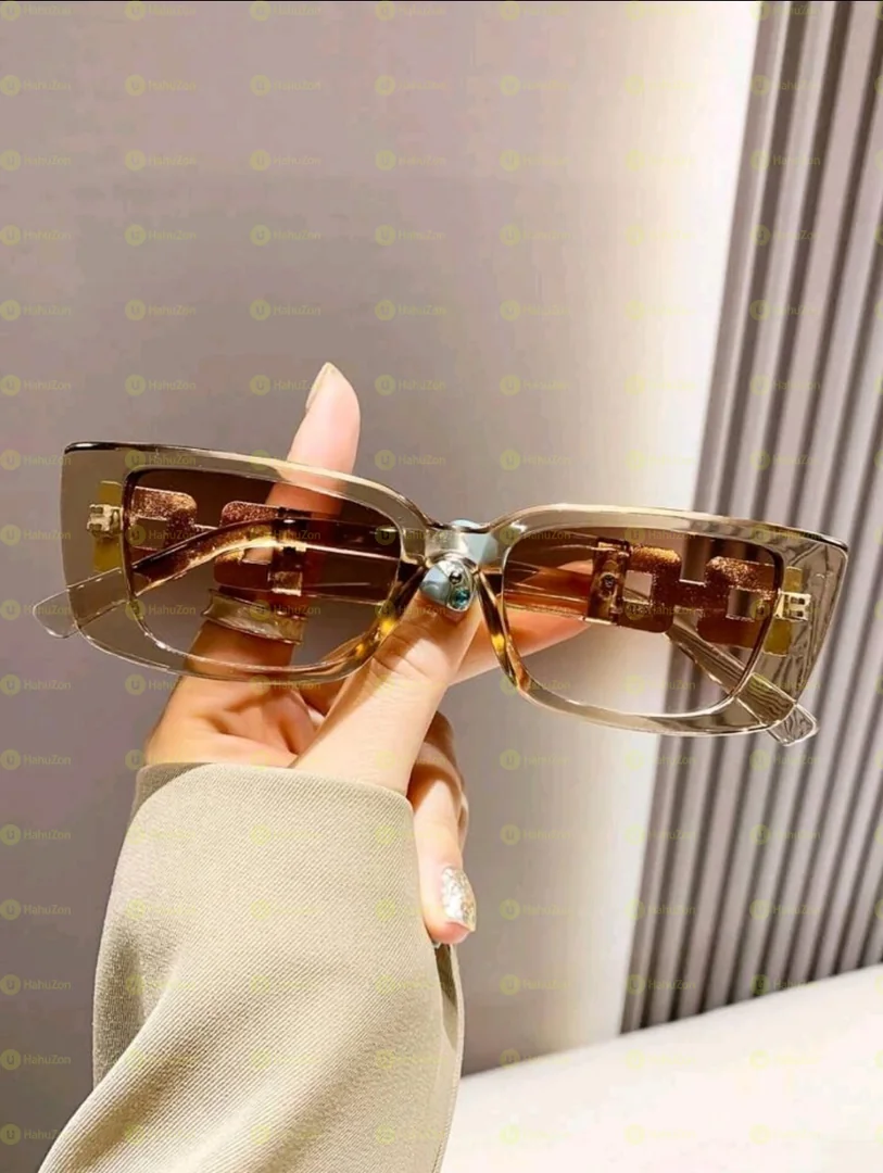 Retro Rectangle Frame Plastic Sunglasses