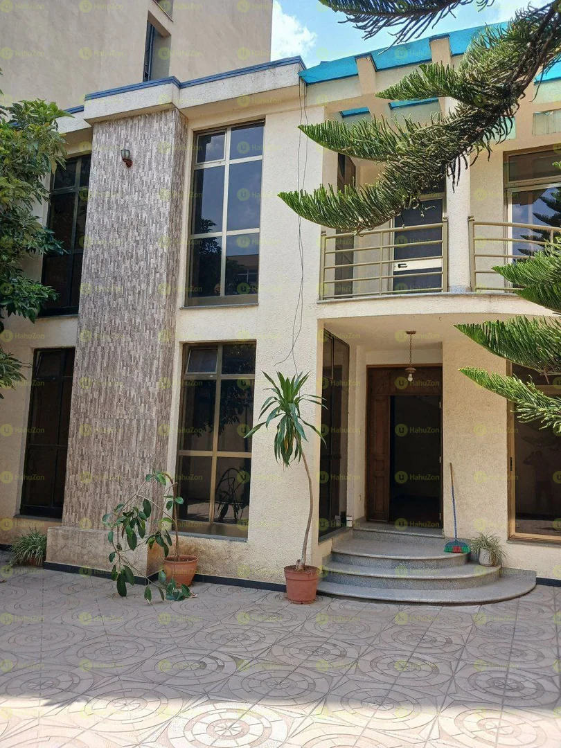 342 ካሬ የሚሸጥ G+1 ቤት በአያት