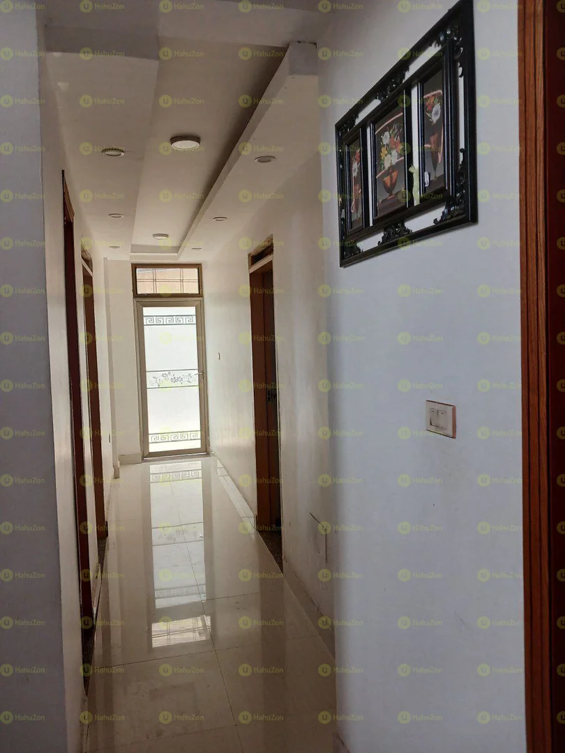 175 ካሬ የሚሸጥ G+3 ቤት በሰሚት