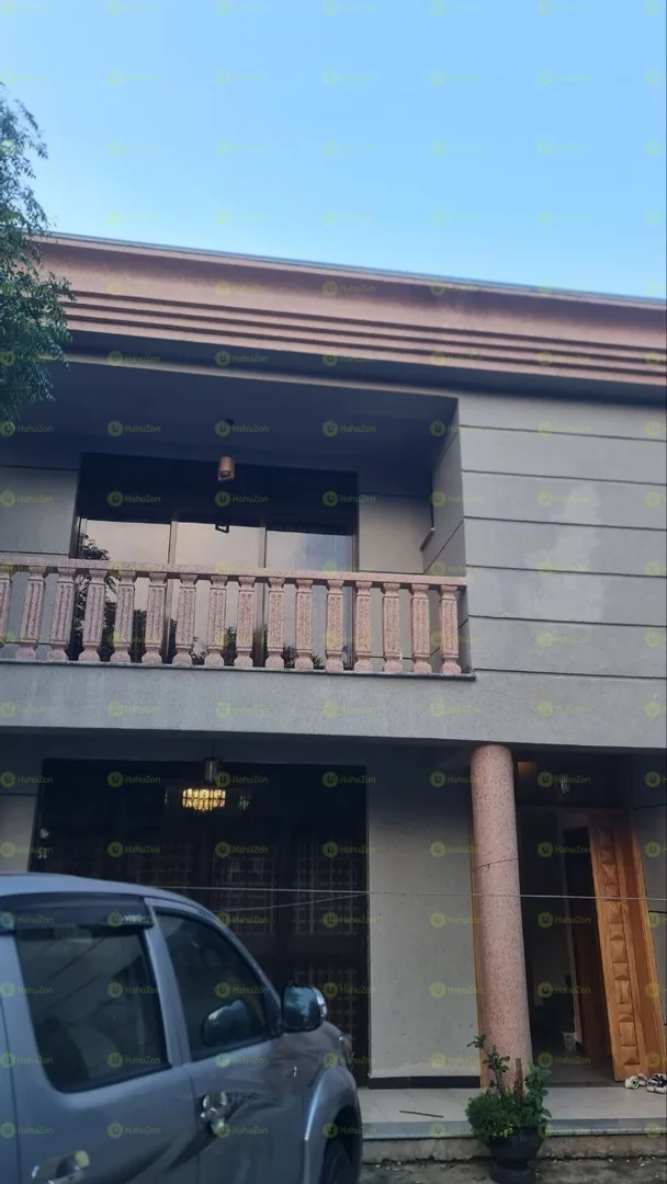 420 ካሬ የሚሸጥ G+1 ቤት በአያት ዞን