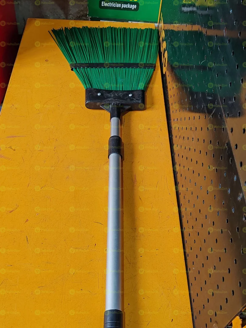 የሳር መጥረጊያ