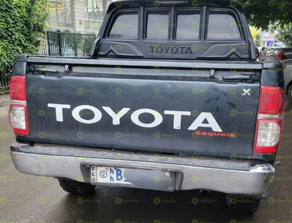 2009 ModelToyota Vigo Double Cap