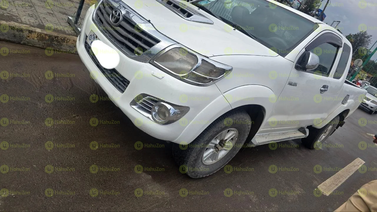 2012 Model-Toyota Hilux