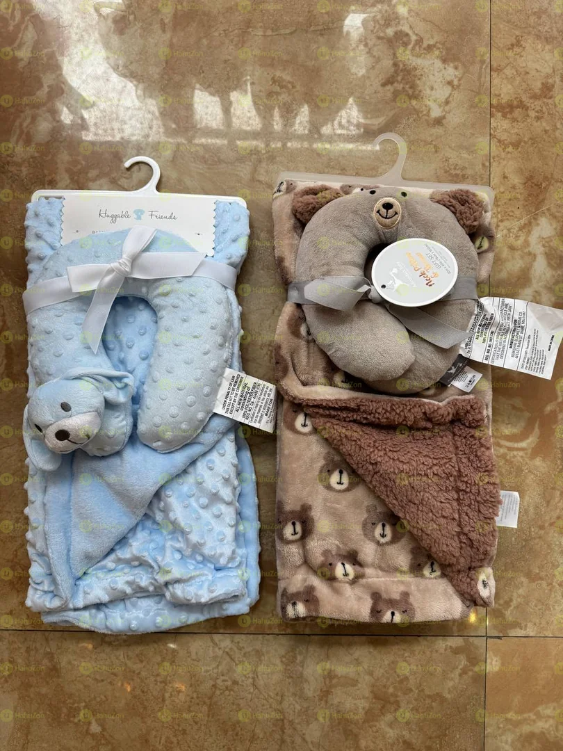 Blanket & Blanket With Pillow