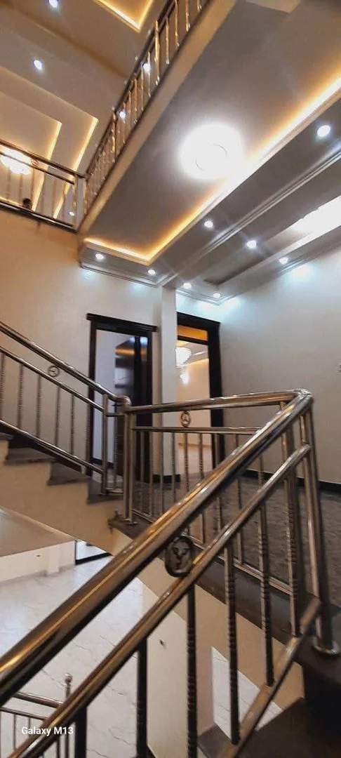 165 ካሬ የሚሸጥ G+3 ቤት በአያት