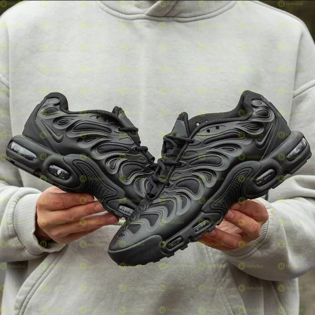 Nike Air Max Plus Drift Men’s Shoes