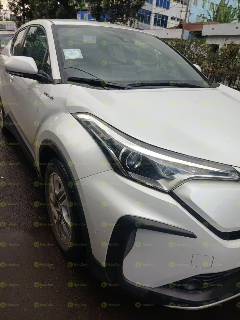 2022 Model-Toyota Izoa