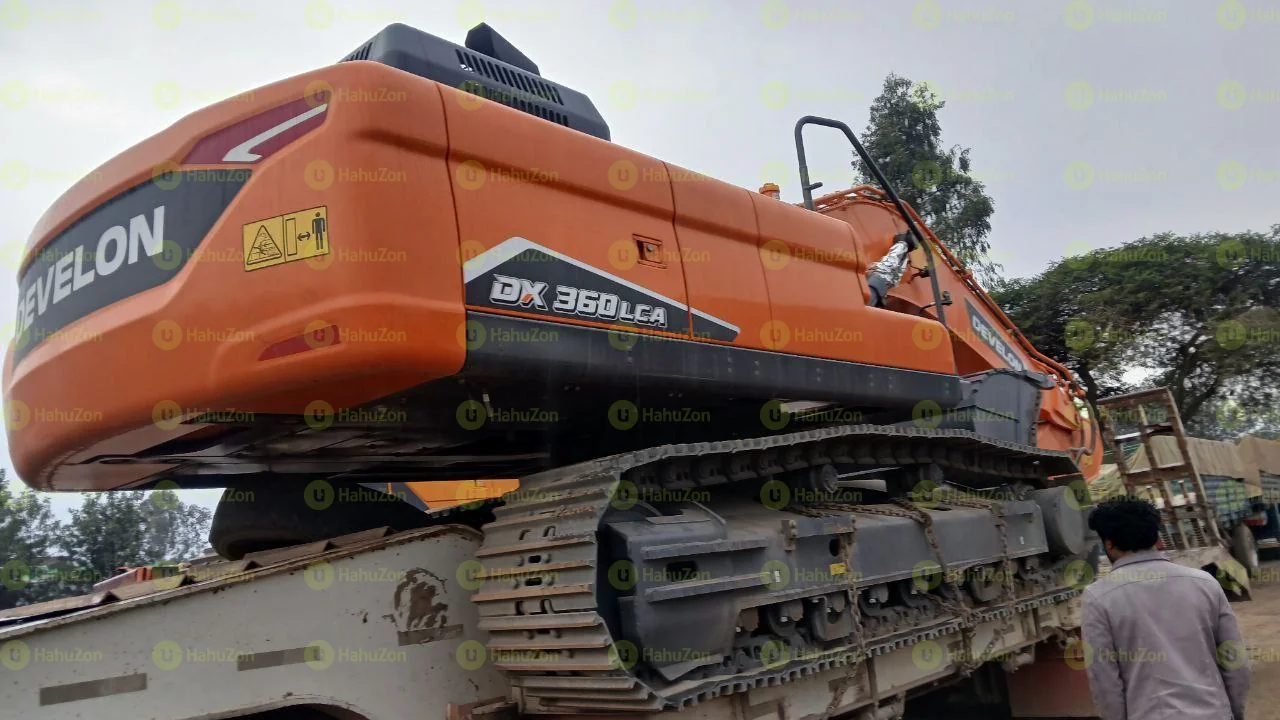 2025 Model-Develon Excabtor