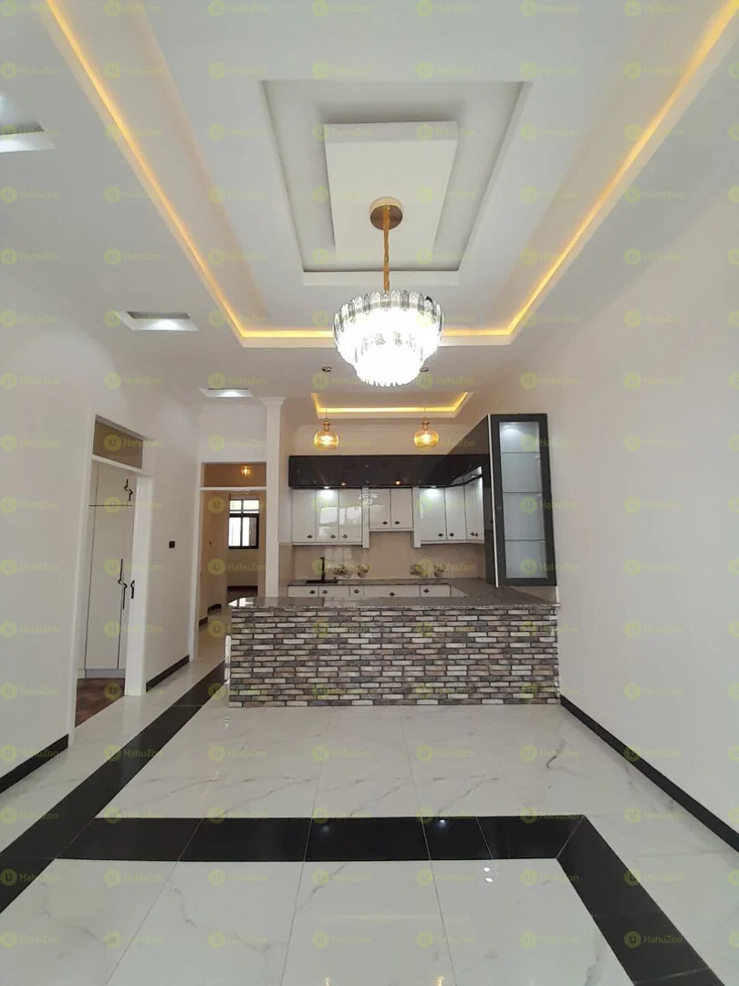 250 ካሬ የሚሸጥ ዘመናዊ ቪላ ቤት በአያት